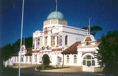 �G���g�����X